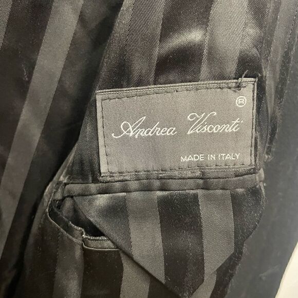 Black Cashmere and Wool Blend Italian Peacoat - Picture 4 of 7